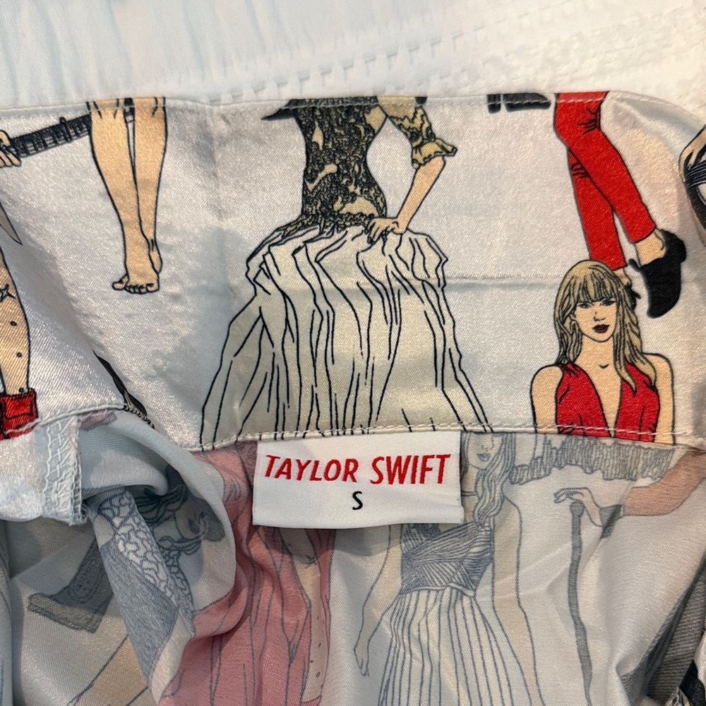 Taylor Swift Red Era Pajama Set